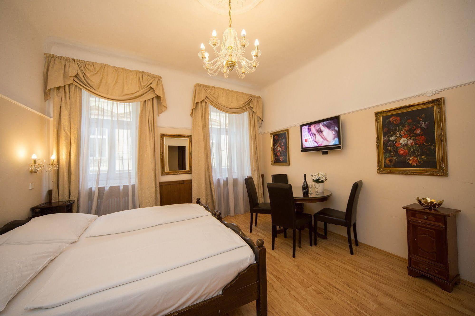 Hotel Donatello Praha Eksteriør bilde
